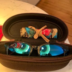 Maui Jim Women’s polarized sunglasses
